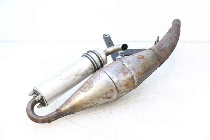 photo de POT ECHAPPEMENT PEUGEOT LUDIX SNAKE 2T 50 (2004 - 2014) - Zoom qualité