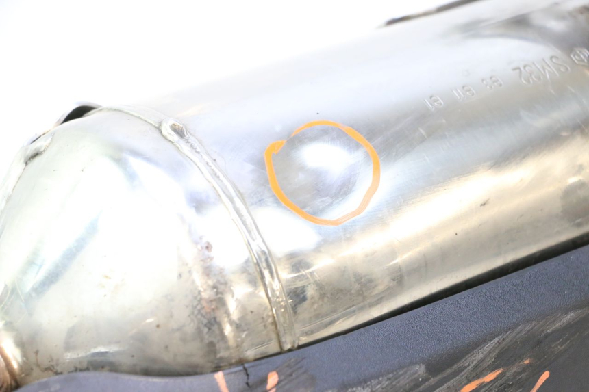 photo de POT ECHAPPEMENT PIAGGIO MP3 LT 400 (2007 - 2012) - Zoom état d’usage