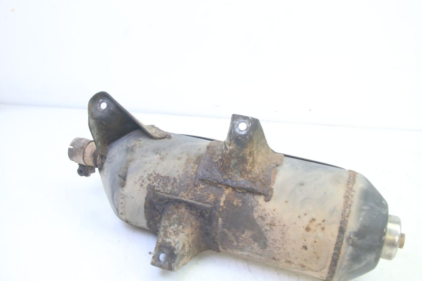 photo de POT ECHAPPEMENT PIAGGIO MP3 RL 250 (2007 - 2010) - Gros plan technique