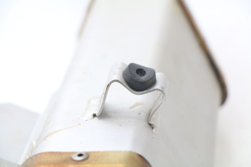 photo de POT ECHAPPEMENT ASIAWING NC ENDURO 250 (2015 - 2021) - Zoom état d’usage