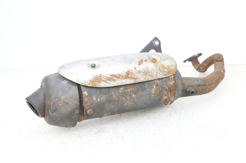 photo de POT ECHAPPEMENT YAMAHA NEO'S NEOS 2T 50 (1998 - 2007) - Vue rapprochée