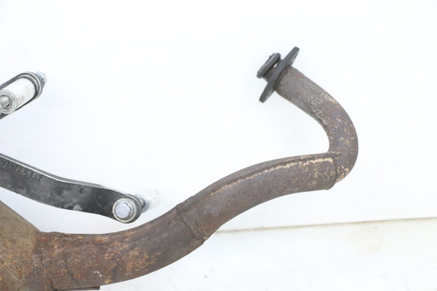 photo de POT ECHAPPEMENT PIAGGIO NEW TYPHOON 50 (2018 - 2021) - Focus structure