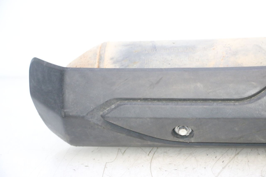 photo de POT ECHAPPEMENT HONDA PCX (JF57/JF64) 125 (2014 - 2018) - Photo complémentaire