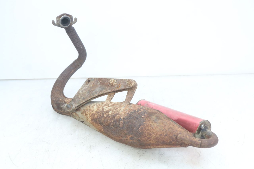 photo de POT ECHAPPEMENT PEUGEOT TREKKER 50 (1998 - 2004)