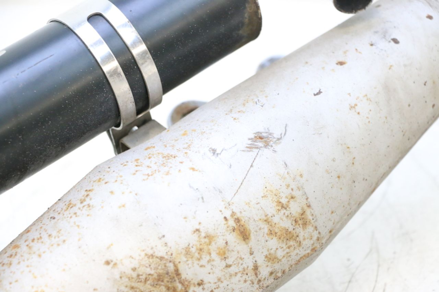 photo de POT ECHAPPEMENT RIDE RACE GT 2T 50 (2012 - 2017) - Points de fixation
