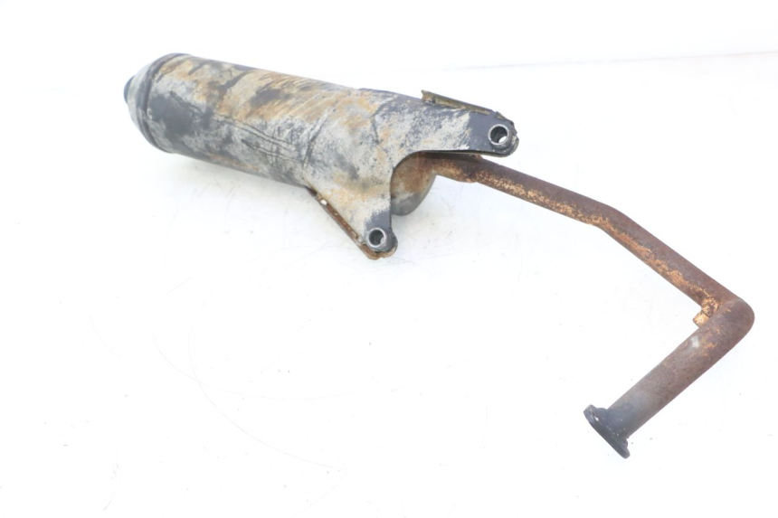 photo de POT ECHAPPEMENT JM MOTORS SANTANA 50 (2014 - 2023) - Gros plan technique