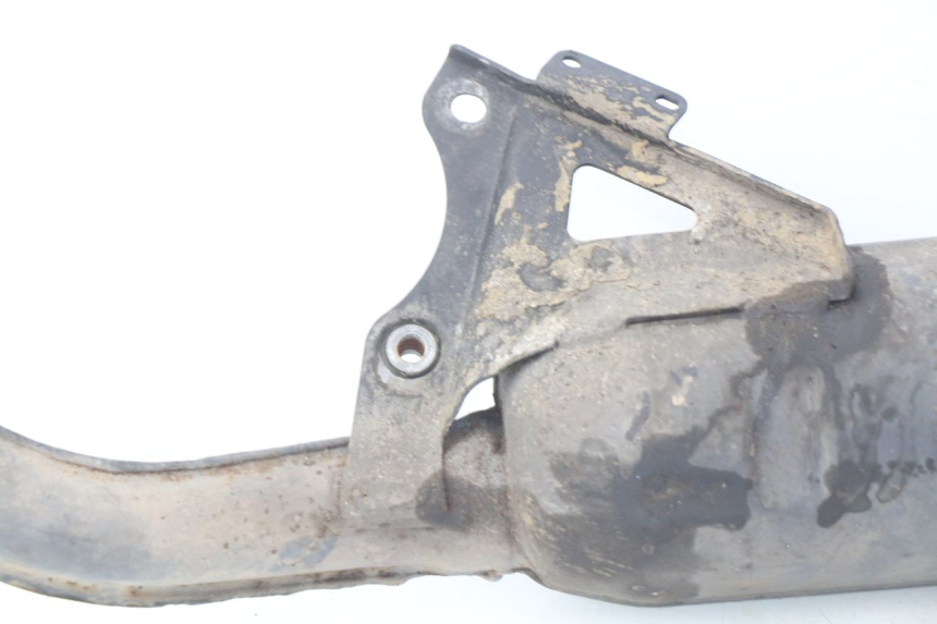 photo de POT ECHAPPEMENT YAMAHA SLIDER 50 (2004 - 2016) - Points de fixation