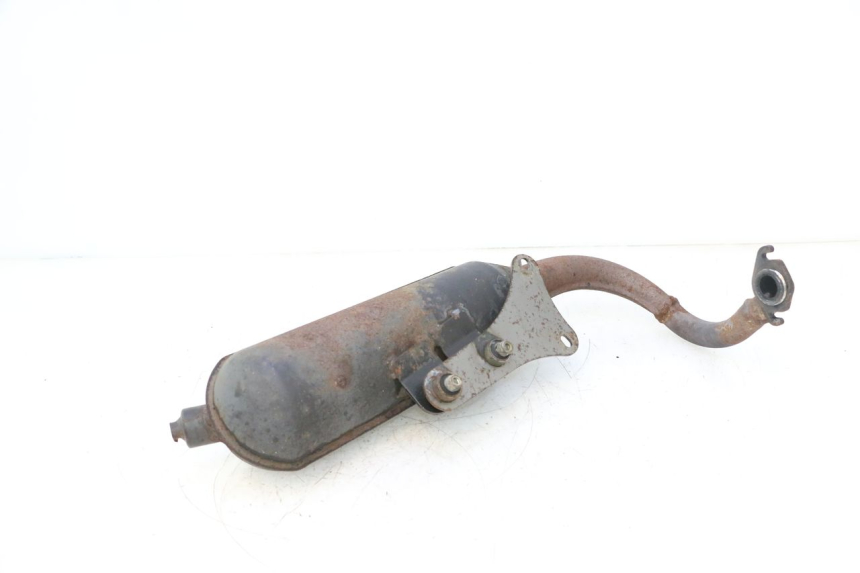 photo de POT ECHAPPEMENT PEUGEOT SPEEDFIGHT LC 50 (1996 - 2002) - Autre angle de vue