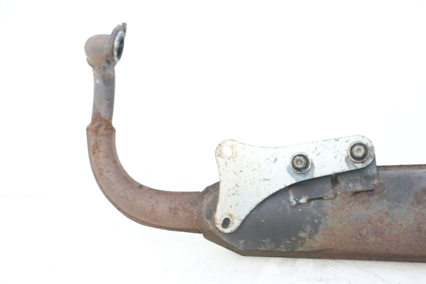 photo de POT ECHAPPEMENT PEUGEOT SPEEDFIGHT LC 50 (1996 - 2002) - Points de fixation