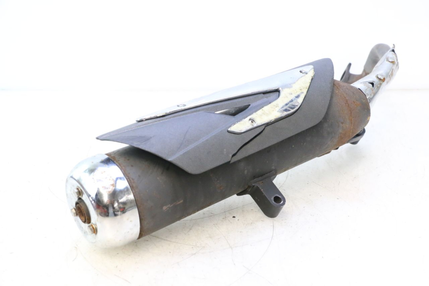 photo de POT ECHAPPEMENT RAZZO STEED 125 (2012 - 2018) - Focus structure