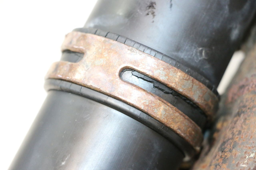 photo de POT ECHAPPEMENT PEUGEOT STREETZONE NAKED 2T 50 (2014 - 2018) - Autre angle de vue