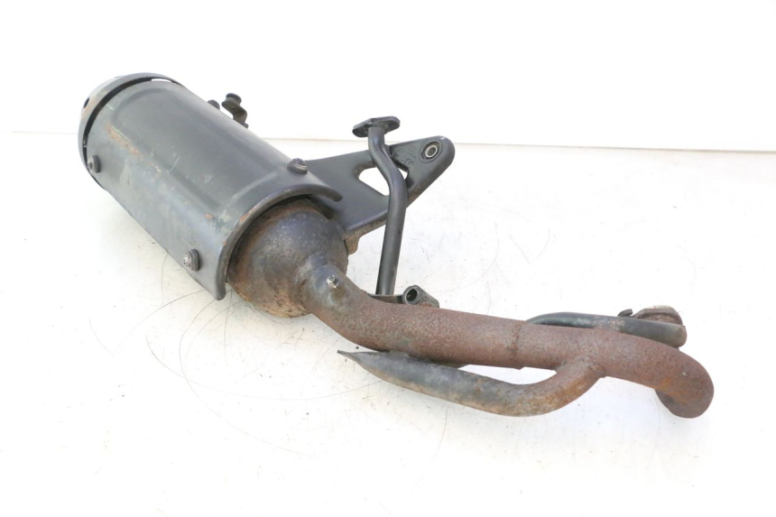 photo de POT ECHAPPEMENT KYMCO SUPER 8 2T 50 (2007 - 2013) - Détails caractéristiques