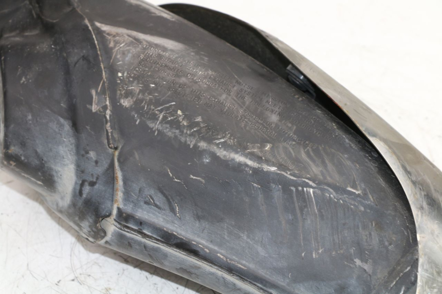 photo de POT ECHAPPEMENT SUZUKI SFV GLADIUS 650 (2009 - 2015) - Vue rapprochée