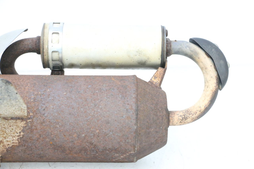 photo de POT ECHAPPEMENT PEUGEOT TKR TREKKER FURIOUS 50 (2005 - 2014) - Zoom composants