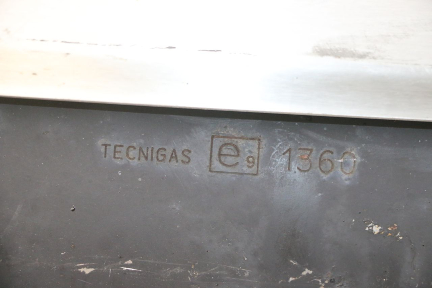 photo de POT ECHAPPEMENT SUZUKI UH BURGMAN 125 (2002 - 2006)