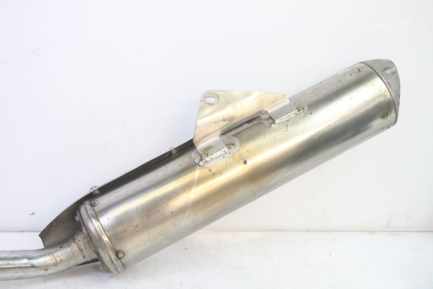 photo de POT ECHAPPEMENT DAELIM VJ ROADWIN FI 125 (2008 - 2017) - Focus structure