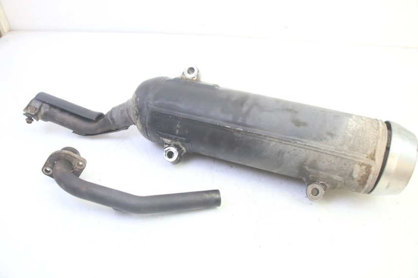 photo de POT ECHAPPEMENT YAMAHA XMAX X-MAX 125 (2006 - 2009) - Points de fixation