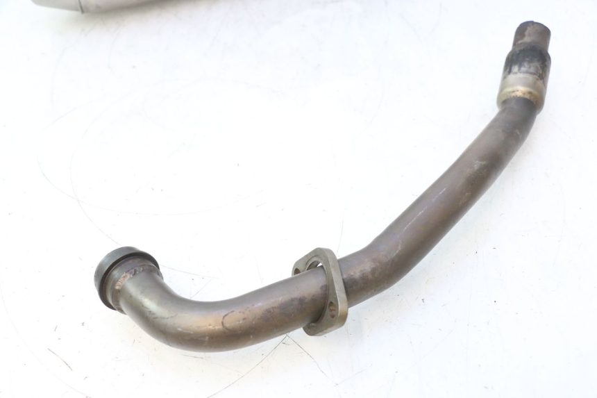 photo de POT ECHAPPEMENT YAMAHA XMAX X-MAX 125 (2006 - 2009) - Vue rapprochée