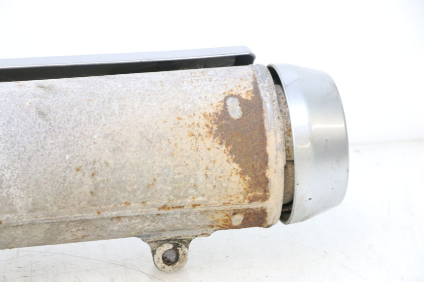 photo de POT ECHAPPEMENT YAMAHA XMAX X-MAX 125 (2006 - 2009) - Détails caractéristiques