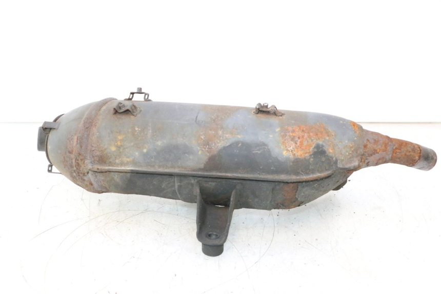 photo de POT ECHAPPEMENT PIAGGIO X9 AMALFI 180 (2000 - 2003) - Points de fixation