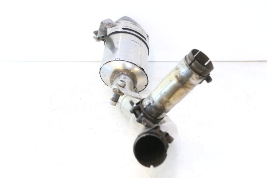 photo de POT ECHAPPEMENT YAMAHA XJR 1300 (1998 - 2002) - Vue rapprochée