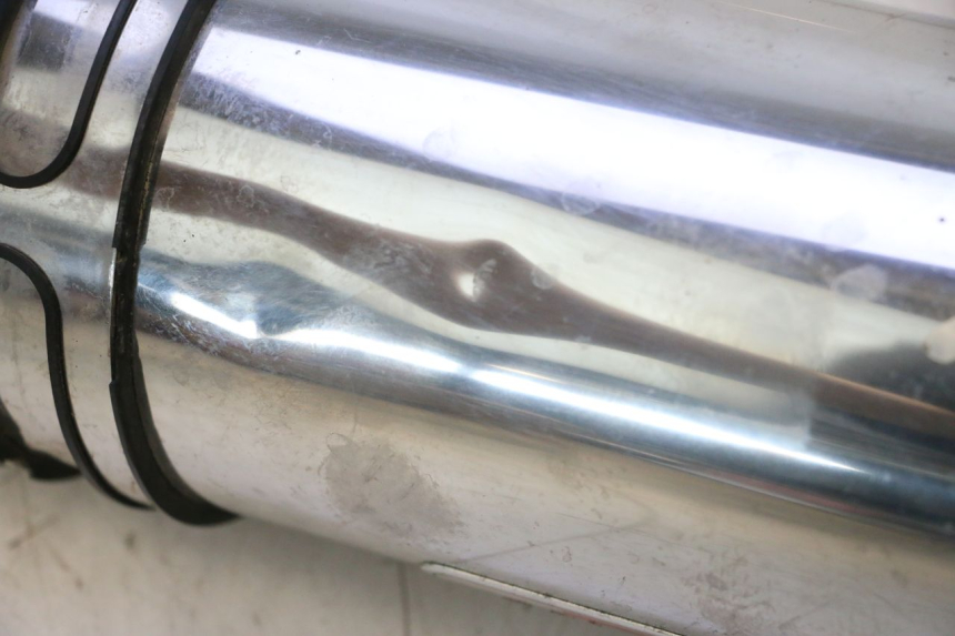 photo de POT ECHAPPEMENT HONDA XLV VARADERO 125 (2007 - 2012) - Focus structure