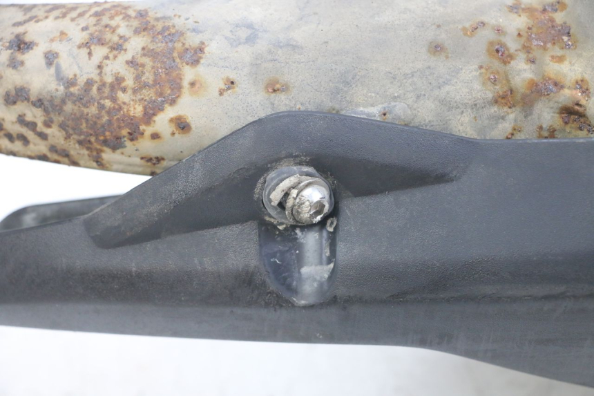 photo de POT ECHAPPEMENT YAMAHA AEROX 2T 50 (2013 - 2017)