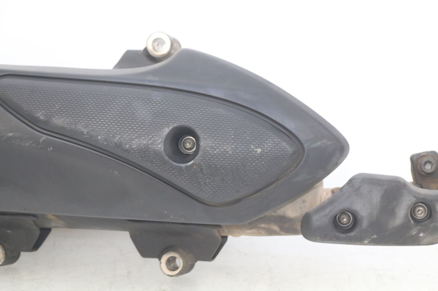 photo de POT ECHAPPEMENT YAMAHA HW XENTER 125 (2011 - 2017)