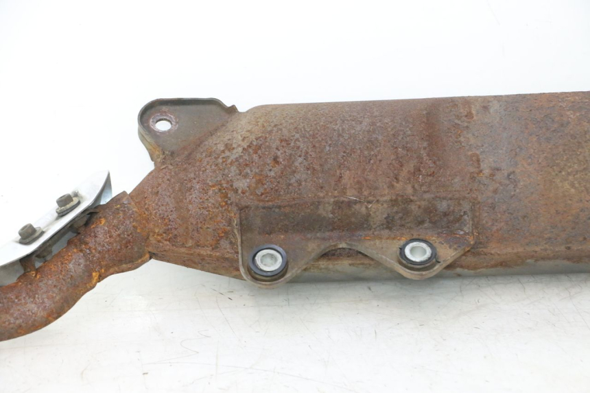 photo de POT ECHAPPEMENT YAMAHA YP MAJESTY 125 (1998 - 2001) - Photo complémentaire