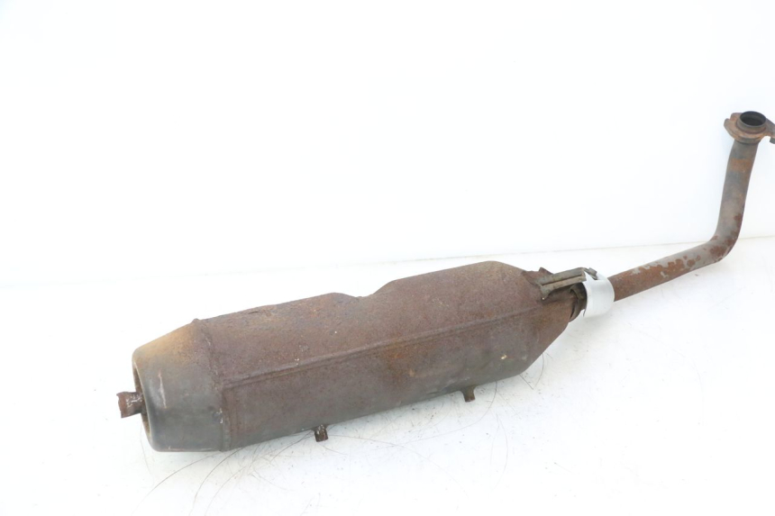 photo de POT ECHAPPEMENT YAMAHA YP MAJESTY 125 (1998 - 2001) - Marquages et références