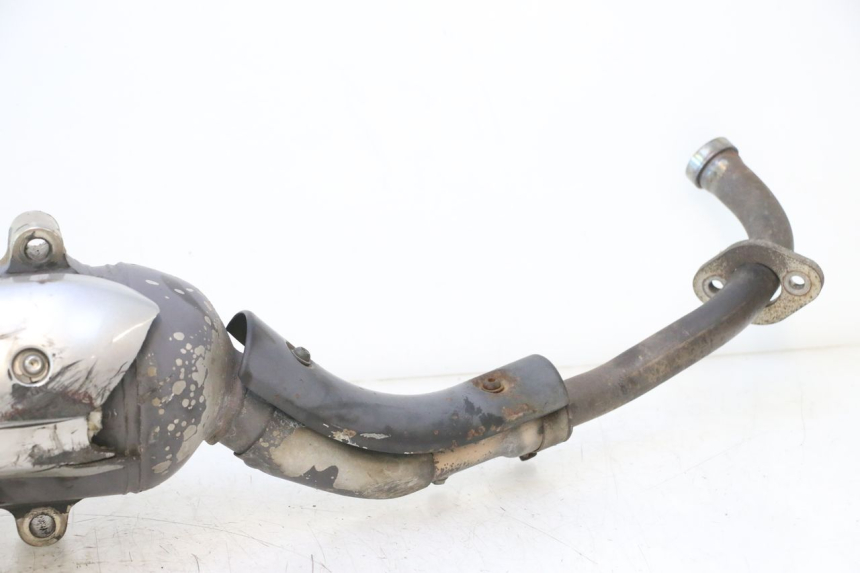 photo de POT ECHAPPEMENT YAMAHA YP MAJESTY 125 (2007 - 2010) - Détail de la pièce