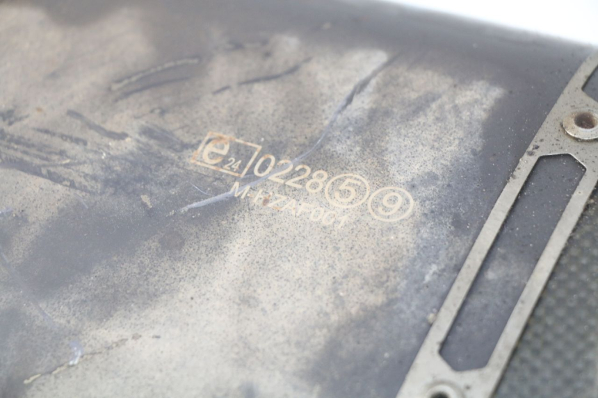 photo de POT ECHAPPEMENT YAMAHA YP X-MAX XMAX 400 (2014 - 2017) - Gros plan technique