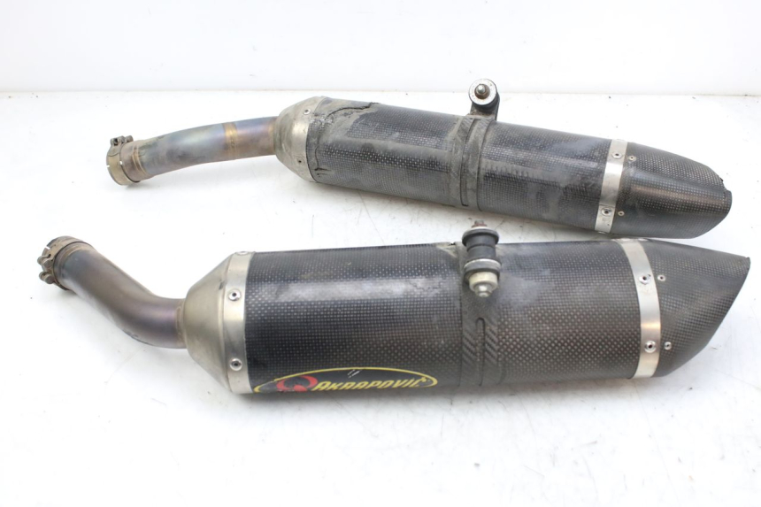 photo de POT ECHAPPEMENT YAMAHA YZF R1 1000 (2007 - 2008)
