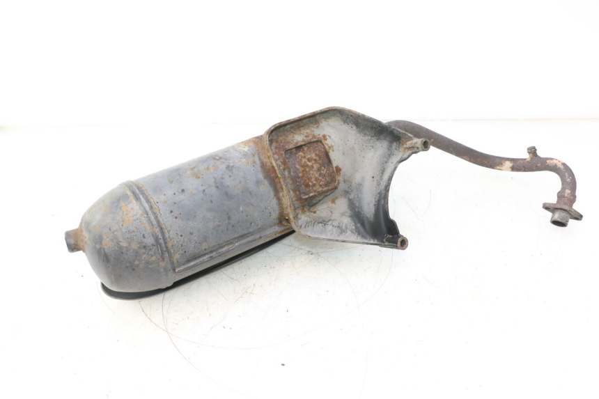 photo de POT ECHAPPEMENT PIAGGIO ZIP 4T 50 (2006 - 2017) - Gros plan technique