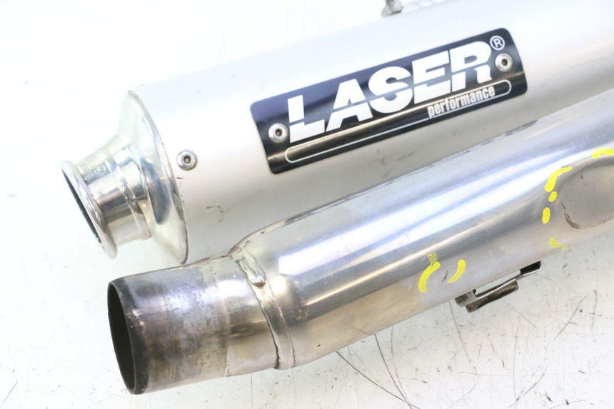 photo de POT ECHAPPEMENT KAWASAKI ZZR 600 (1995 - 2004) - Détail de la pièce