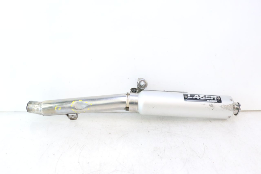 photo de POT ECHAPPEMENT KAWASAKI ZZR 600 (1995 - 2004) - Gros plan technique