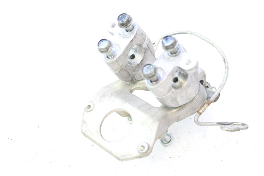 photo de POTENCE HONDA FJS SILVER WING SILVERWING 400 (2005 - 2008) - Vue principale