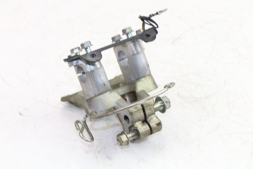 photo de POTENCE HONDA FJS SILVER WING SILVERWING 400 (2005 - 2008)