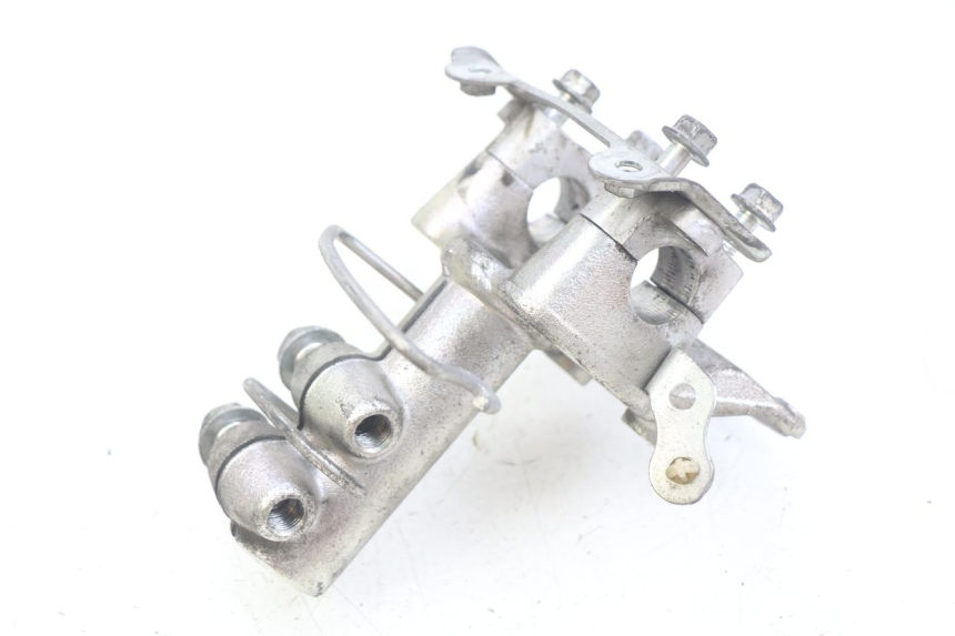photo de POTENCE HONDA FJS SILVERWING SILVER WING 400 (2009 - 2016)