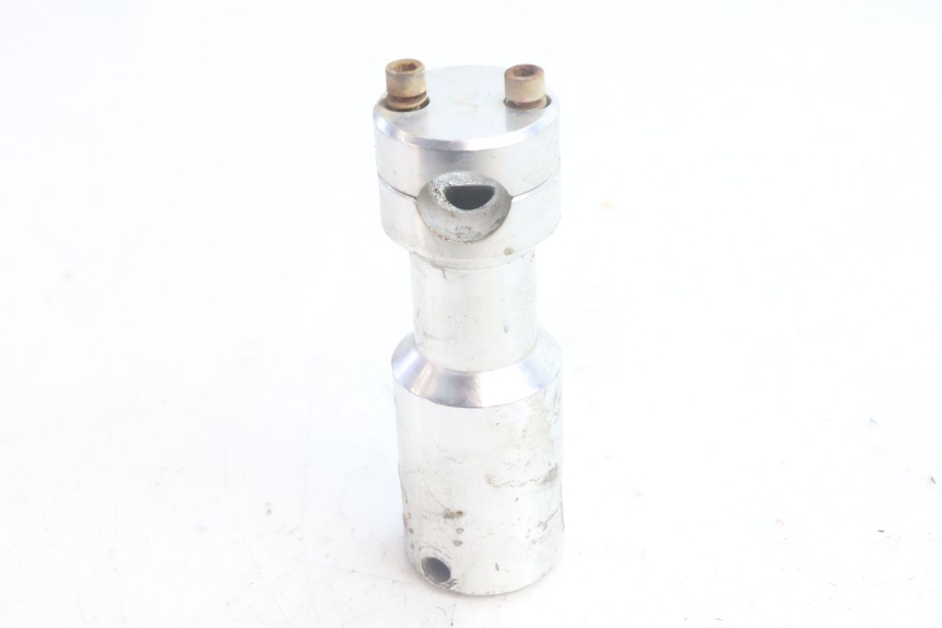 photo de POTENCE PEUGEOT LUDIX BLASTER 50 (2006 - 2014) - Gros plan technique