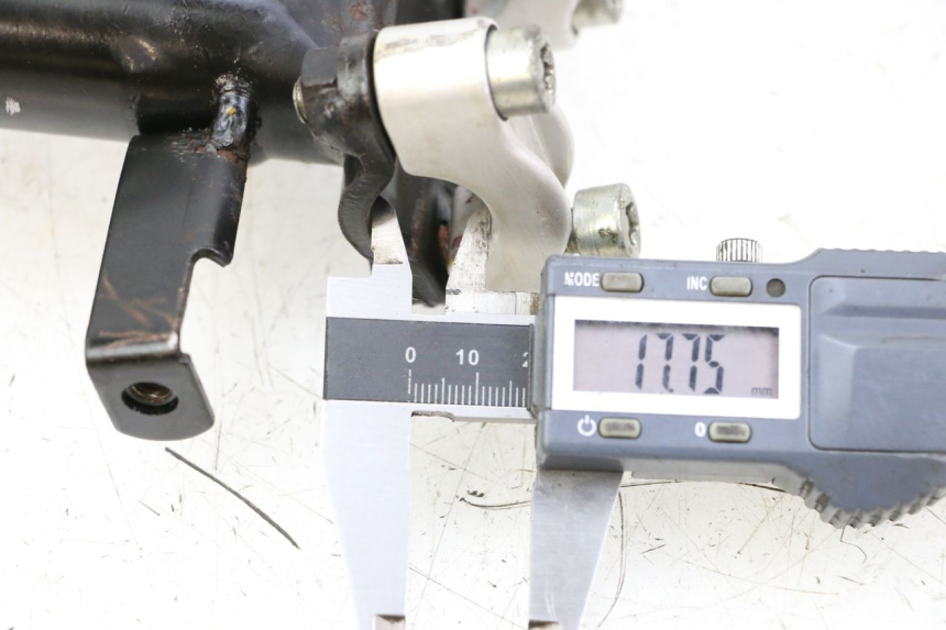 photo de POTENCE PEUGEOT TKR TREKKER FURIOUS 50 (2005 - 2014)