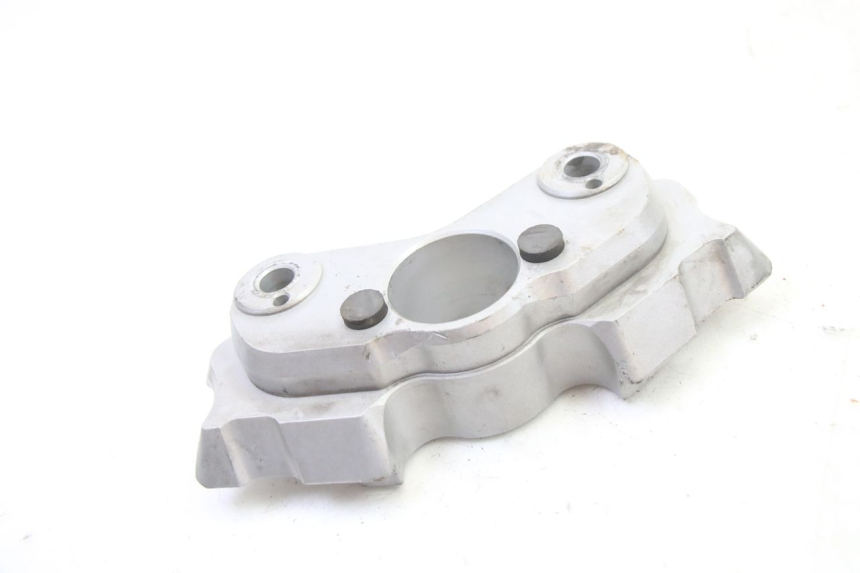 photo de POTENCE HONDA ST PAN EUROPEAN 1300 (2002 - 2013)