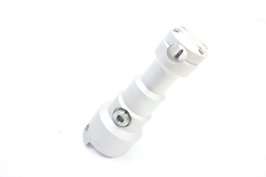 photo de POTENCE PEUGEOT STREETZONE I NAKED 2T 50 (2018 - 2020)