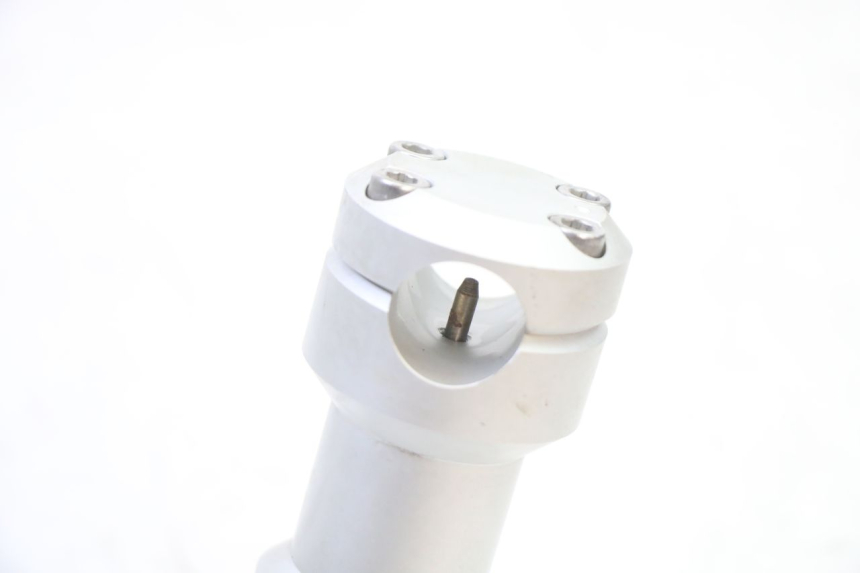 photo de POTENCE PEUGEOT STREETZONE I NAKED 2T 50 (2018 - 2020)