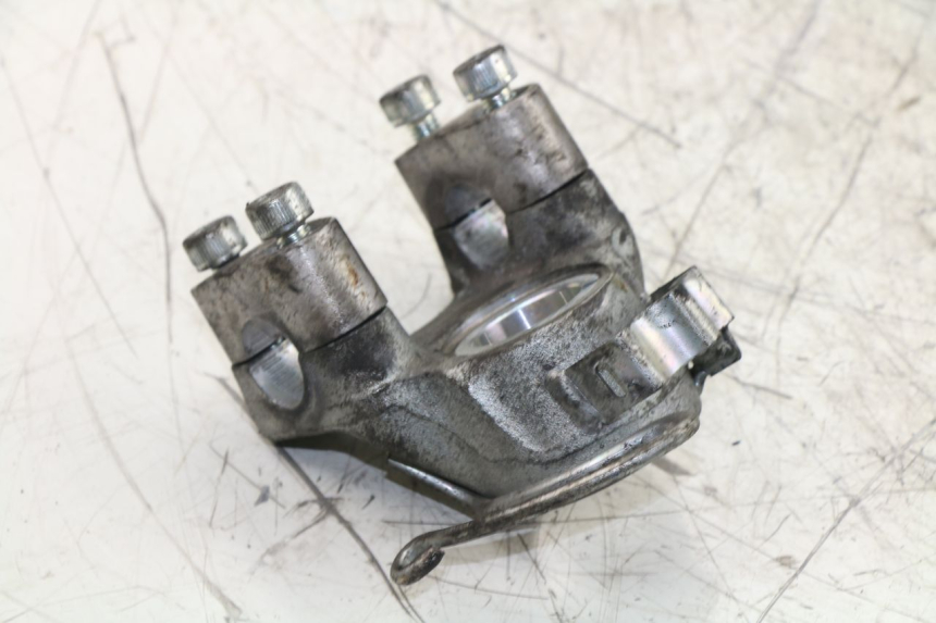 photo de POTENCE YAMAHA YP MAJESTY ABS 400 (2007 - 2009) - Zoom état d’usage