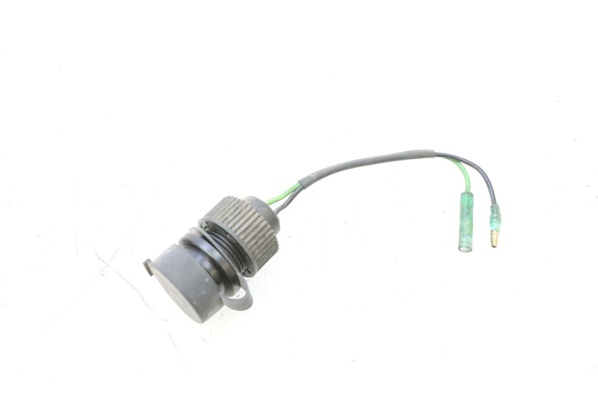 photo de PRISE ALLUME CIGARE SYM GTS EVO 125 (2009 - 2013) - Autre angle de vue