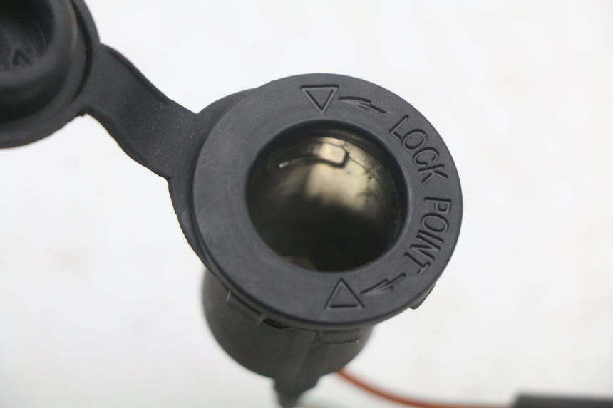 photo de Socket allume-cigare KYMCO DINK STREET ABS 125 (2011 - 2018)