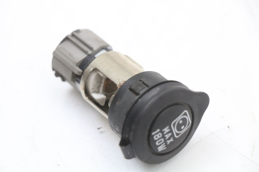 photo de Socket allume-cigare PIAGGIO MP3 500 (2011 - 2015)