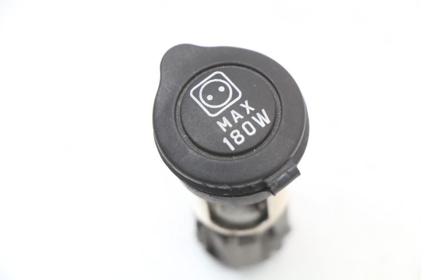 photo de Socket allume-cigare PIAGGIO MP3 500 (2011 - 2015)