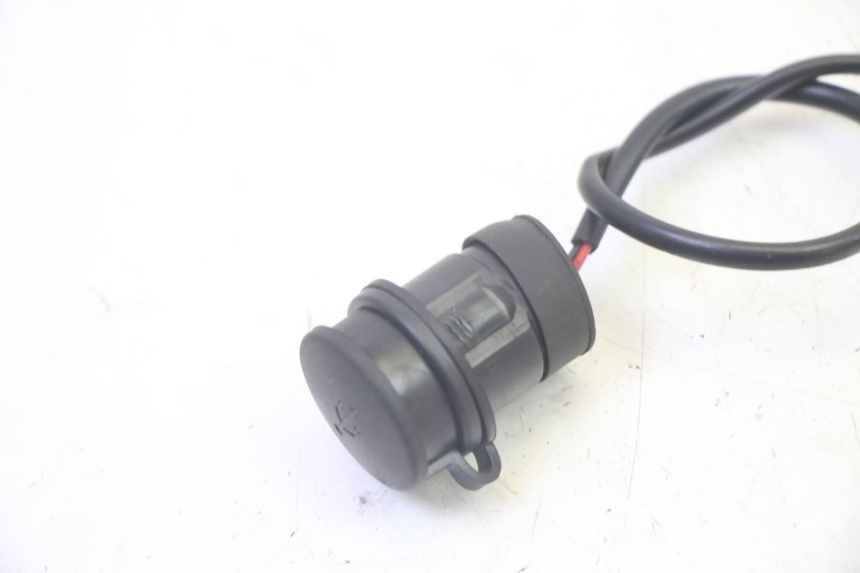 photo de PRISE ALLUME CIGARE EFUN PUSA 1 - Autre angle de vue